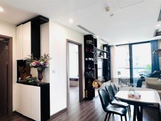 Bán gấp căn 2n 2vs 64m2 giá hời vinhomes symphony 5,8 tỷ bao phí.  0966 275 ***