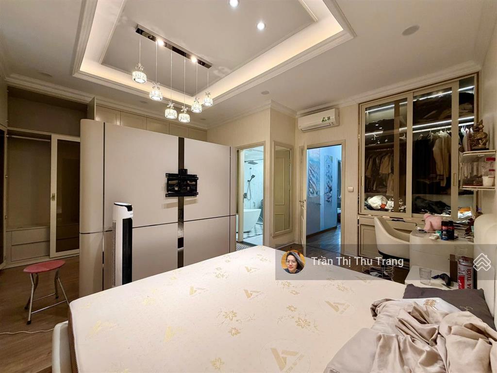 Bán liền kề sát hồ vinhomes the harmony 96m, đông nam, thang máy full nội thất, giá tốt0966 275 ***