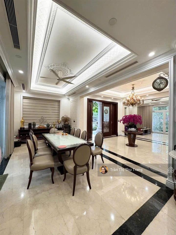 Cho thuê biệt thự đơn lập góc vinhomes the harmony đối diện vườn hoa  giá tốt  0966 275 ***