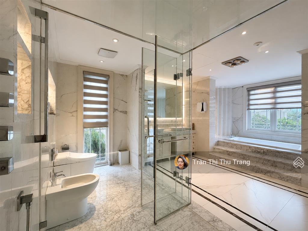 Cho thuê biệt thự bằng lăng 500m đầy đủ nội thất sang trọng full công năng tại gia.  0966 275 ***