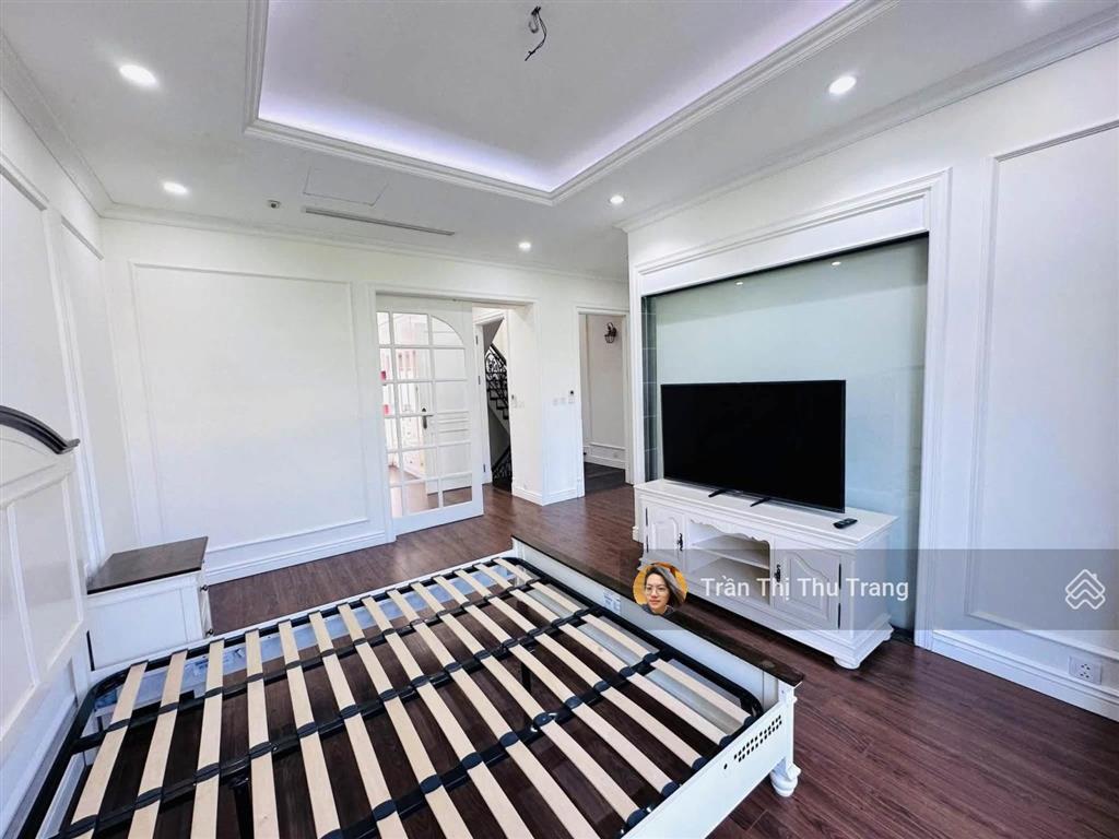 Cho thuê biệt thự liền kề vinhomes the harmony cạnh hồ 12ha.  0966 275 ***