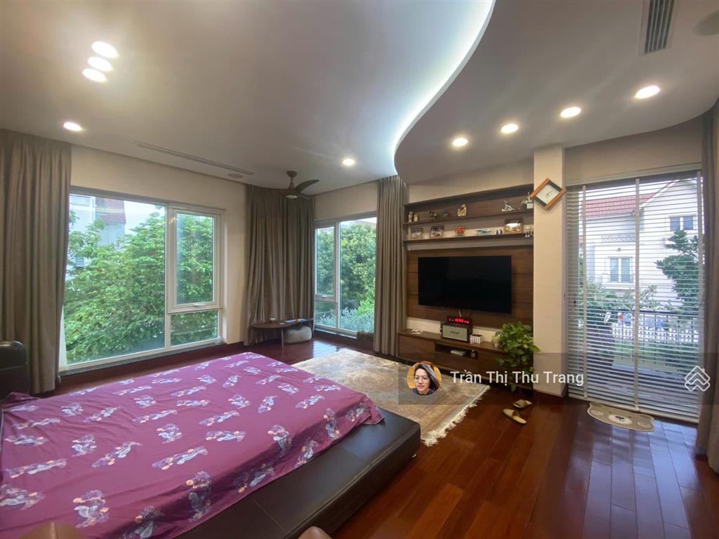 Vinhomes riverside  biệt thự đơn lập góc 373m2 hoàn thiện đẹp  giá  0966 275 ***