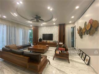 Vinhomes riverside  biệt thự đơn lập góc 373m2 hoàn thiện đẹp  giá  0966 275 ***