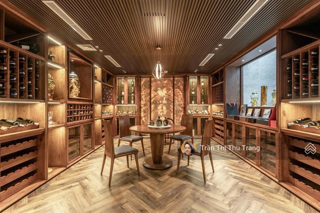 Biệt thự bằng lăng 500m phân khu vip bậc nhất vinhomes riverside cực hiếm