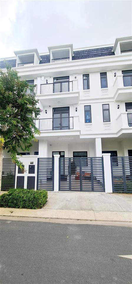Cần bán liền kề full nội thất sổ hồng riêng giá chỉ 9 tỷ 2 tại lavida residences vũng tàu