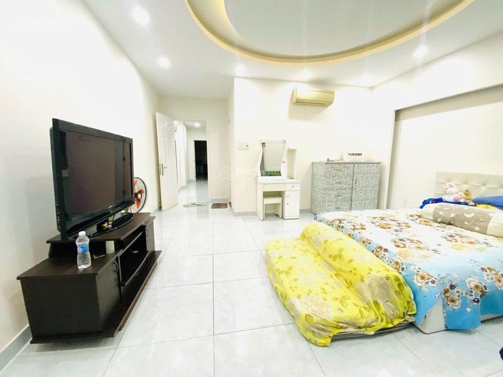 Mặt tiền đường số chợ tân mỹ,giá 11,8ty,ngang 5m,xây dựng 2 tầng