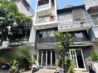Bán nhà mặt tiền đường số quận 7. ngang 4m dài 20m. 1 trệt 4 lầu sân thượng. 12,8 tỷ