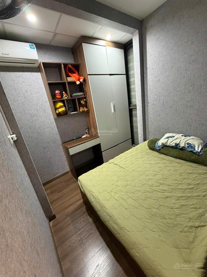 Cần bán căn hộ 2 phòng ngủ 2 wc rộng 83m2, full đủ đồ cực đẹp