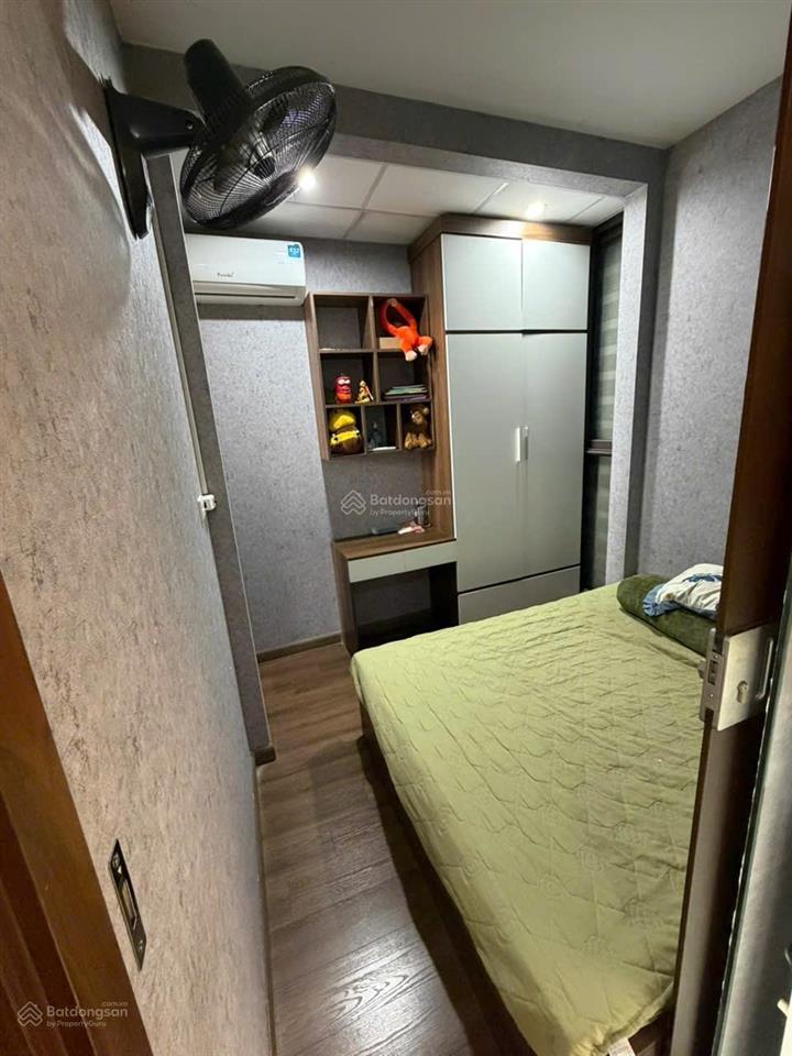 Cần bán căn hộ 2 phòng ngủ 2 wc rộng 83m2, full đủ đồ cực đẹp