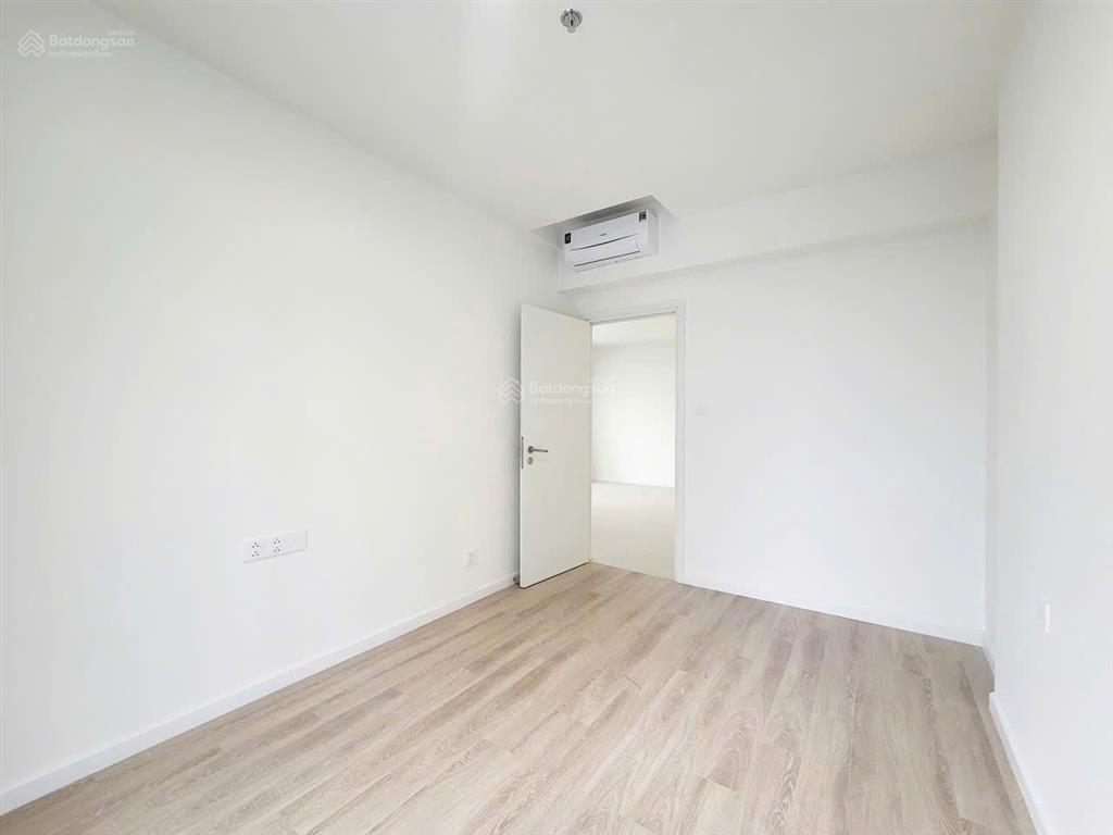 Cho thuê 3pn urban green giá tốt 17tr/tháng tháng 8 dọn vào