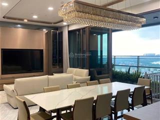 Căn define 4pn tầng cao full nội thất, giá 62 tỷ