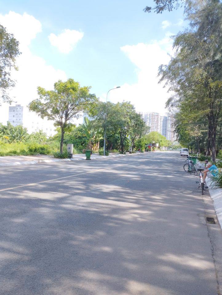 Chủ cần bán nhanh 3 nền đất thuộc KDC Mẫu giáo TW 3, phường Phú Hữu, quận 9 - 0704741047