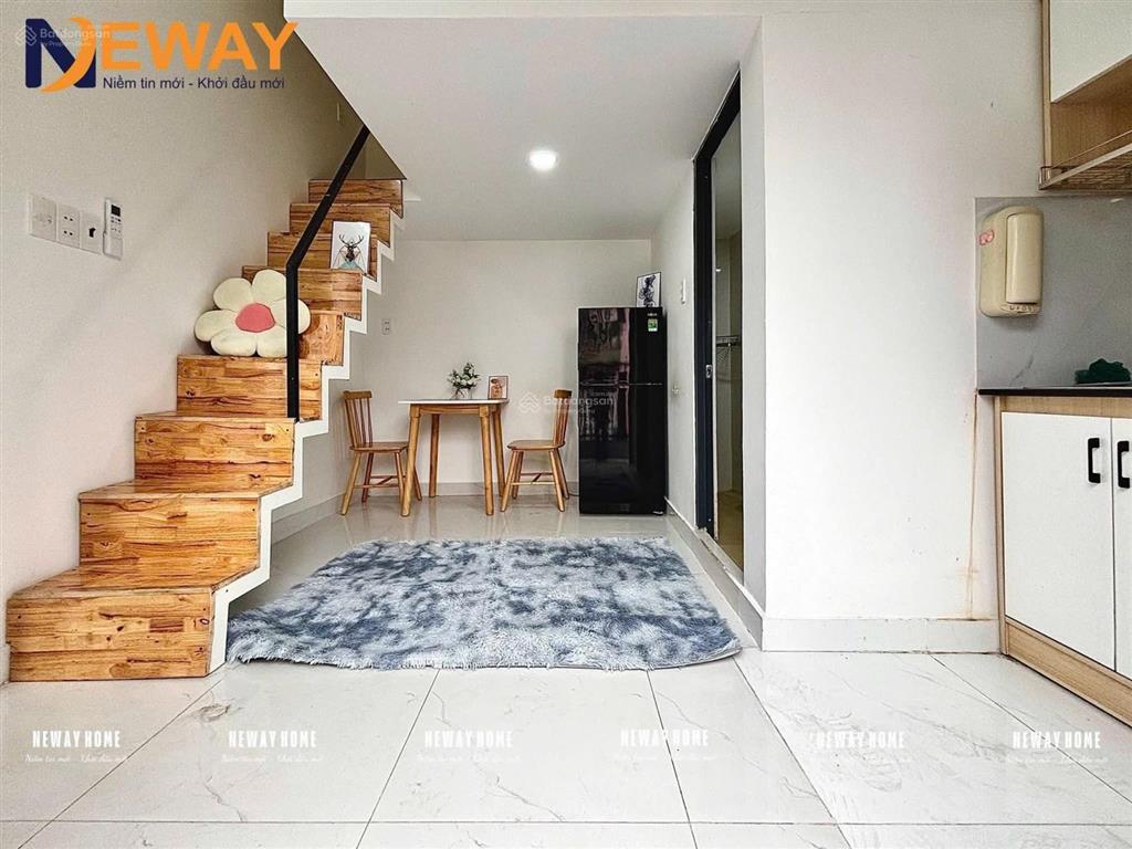 Cho thuê căn hộ có gác sẵn nội thất ngay chợ bình thới, quận 11