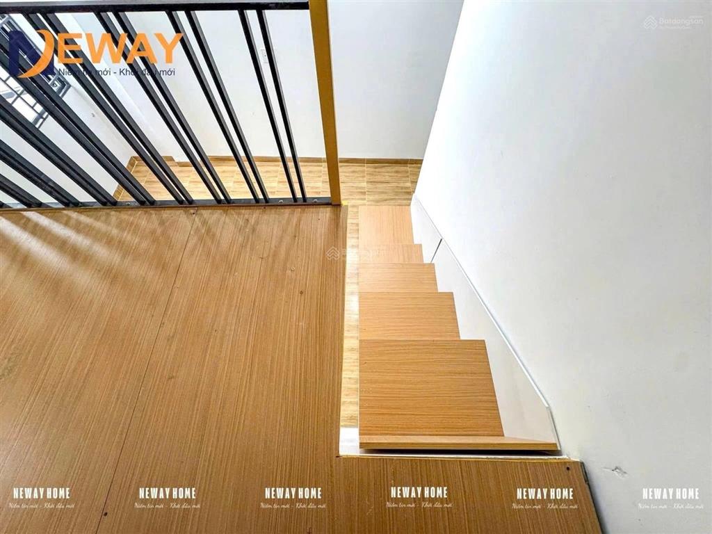 Căn hộ duplex gác cao cửa sổ trời full nội thất máy giặt riêng ngay trường chinh  etown cộng hòa