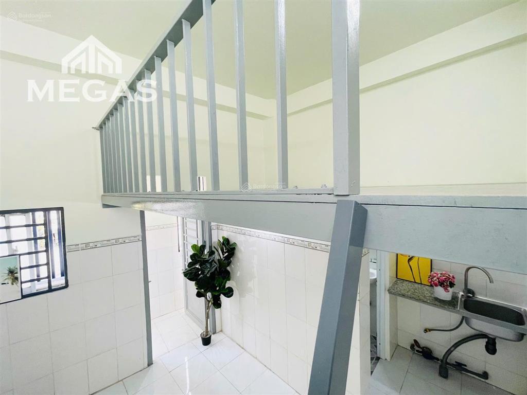 Hệ thống nhà trọ sạch sẽ cho thuê phòng có gác ban công giá tốt nhất khu vực