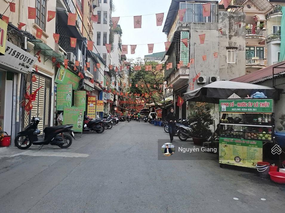 Bán nhà riêng giá tốt khu phân lô phố dương quảng hàm, cầu giấy oto đỗ cửa, 50m2 16.8 tỷ