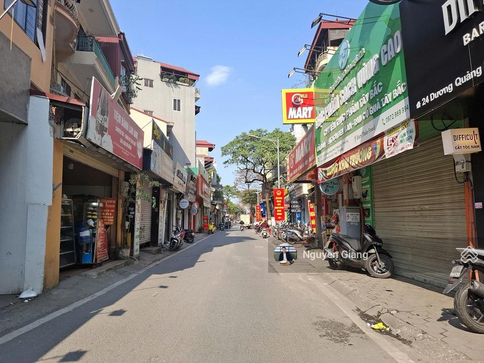 Bán nhà riêng giá tốt khu phân lô phố dương quảng hàm, cầu giấy oto đỗ cửa, 50m2 16.8 tỷ