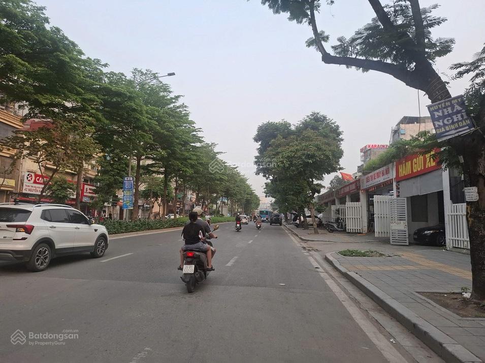 Hàng hiếm, bán nhà riêng phố nguyễn khánh toàn, cầu giấy oto con vào nhà, full đồ 39m2 12.2 tỷ