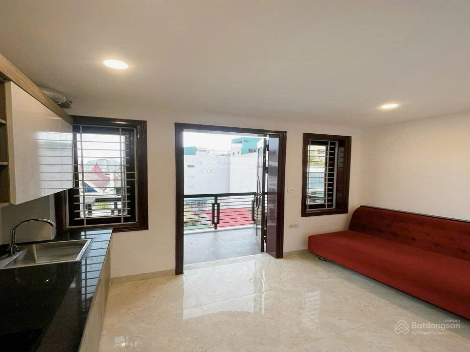 Căn hộ 1k1n full đồ ban công rộng, mặt phố khâm thiên, đống đa, ô tô đỗ cửa 6.5 triệu/tháng