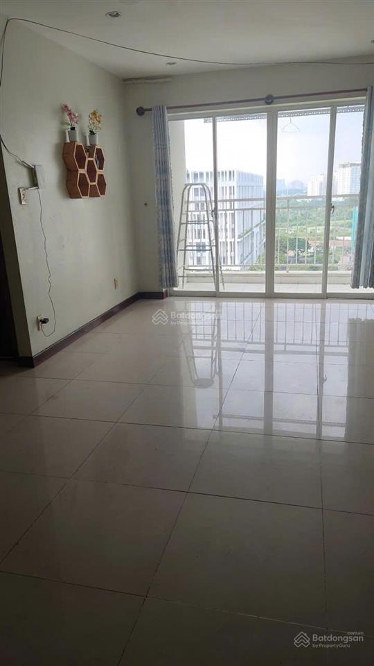 Chính chủ cần bán chcc, căn hộ 03 phòng ngủ và 02 toilet.  chính chủ 0906 748 *** hùng