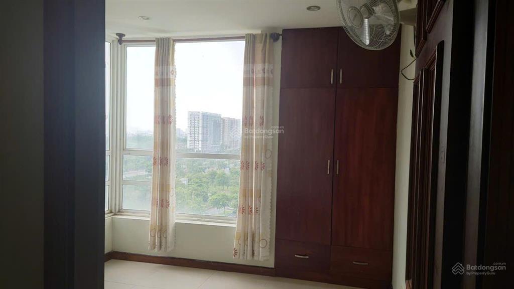 Chính chủ cần bán chcc, căn hộ 03 phòng ngủ và 02 toilet.  chính chủ 0906 748 *** hùng