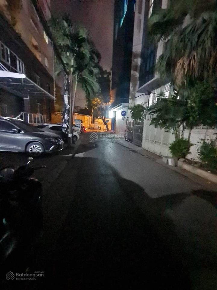 Cực hiếm bán đất ngõ thái hà  vị thế độc tôn ô tô tránh  2 mặt ngõ vị trí đẹp 108m/mt 8m/46 tỷ