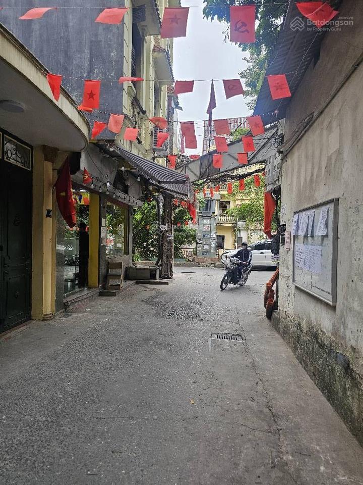 Bán nhà mặt ngõ đông tác lô góc ô tô tránh view sông mặt tiền cực rộng 72m/22tỷ.