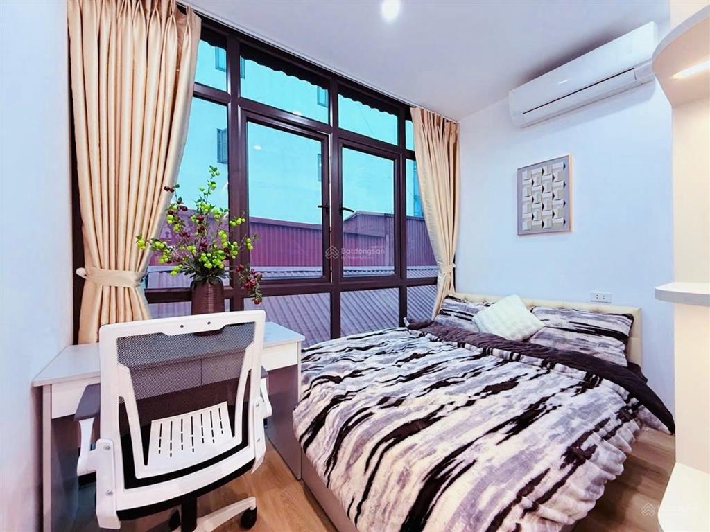 Bán nhà mặt ngõ xã đàn 2 lô góc ô tô tránh kd đỉnh  nhà đẹp nở hậu  view hồ 59m/21.5 tỷ.