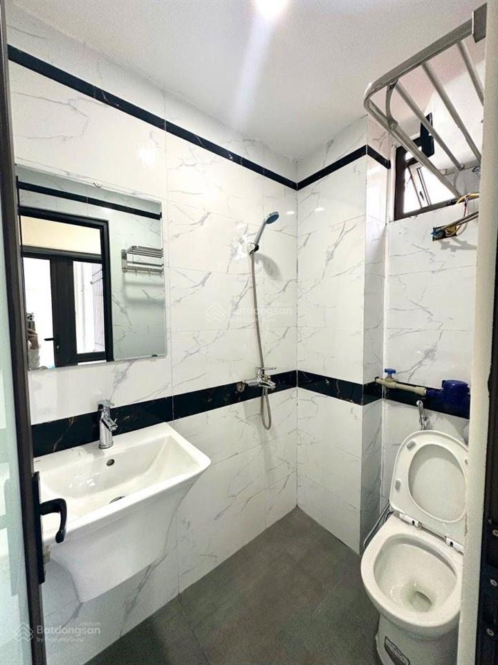 Bán tòa ccmn xã đàn 7 tầng thang máy 20 phòng khép kín dòng tiền 150 triệu/th 70m2/ 25 tỷ