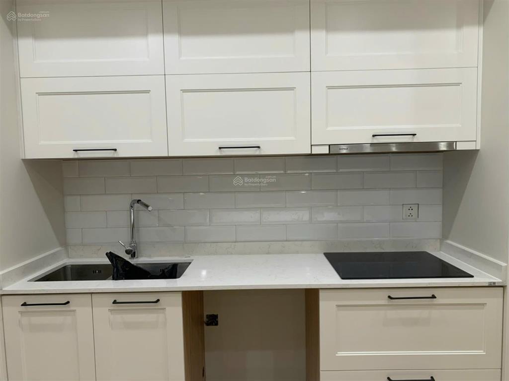 Bán căn hộ cao cấp 3pn, 112m2 full đồ, sổ đỏ chính chủ. hateco laroma mặt đường huỳnh thúc kháng