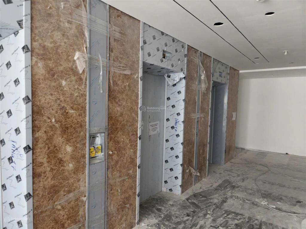 Chính chủ cần nhượng lại căn góc 118m2  dự án viha leciva (107 nguyễn tuân)