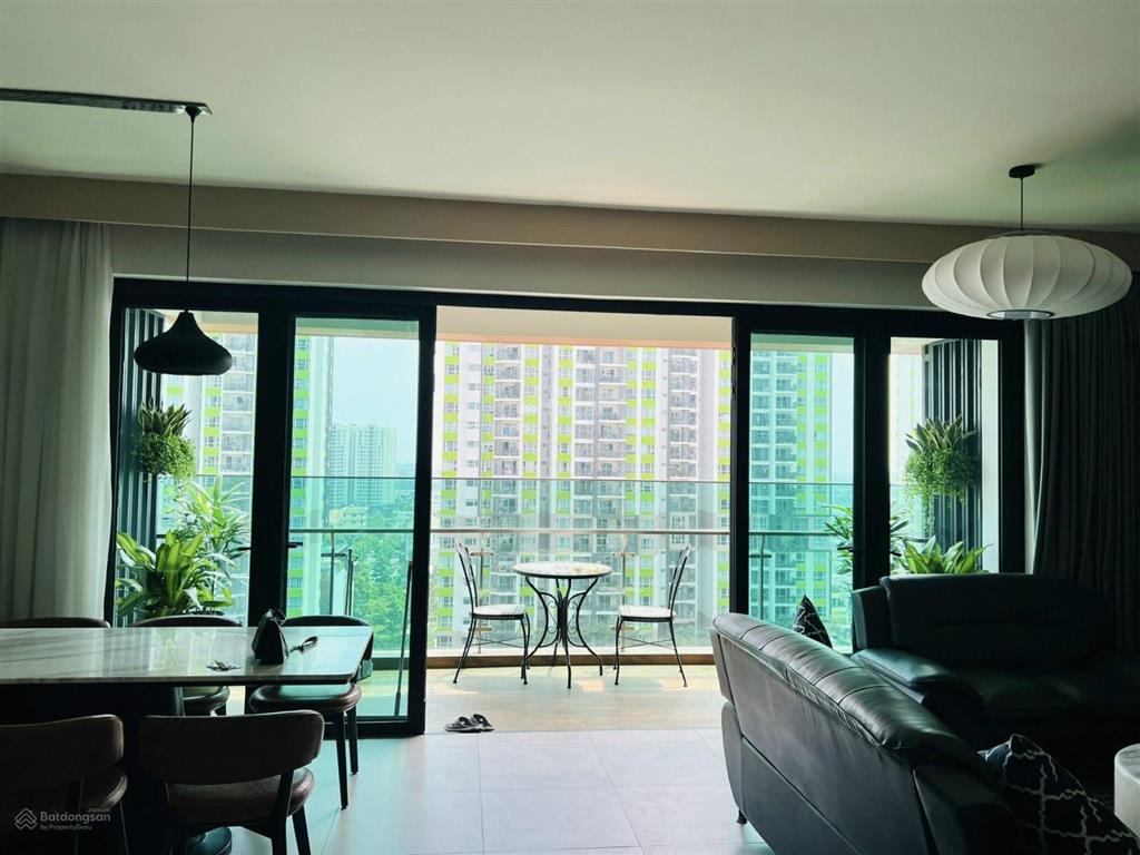 Cơ hội có 102 tại feliz en vista  căn 4pn+1 chỉ 22t8 đang có hd thuê 880tr/năm