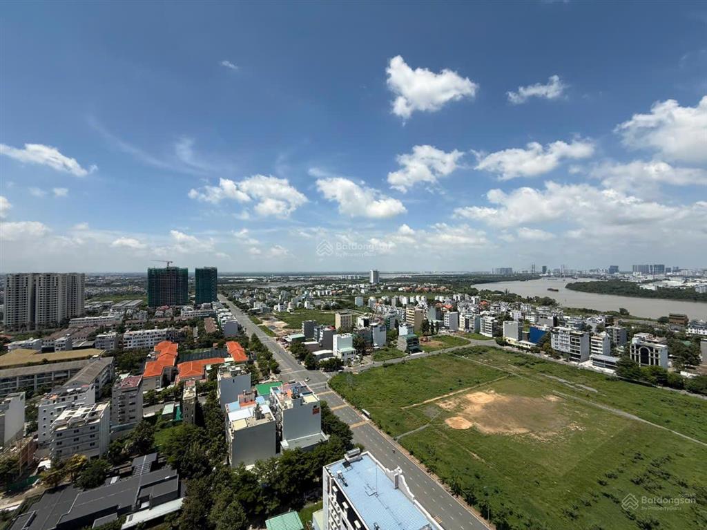 Sốc 3pn view trực diện sông tại vista verde  giá bán 13t3 bao thuế phí bên bán. hiếm có