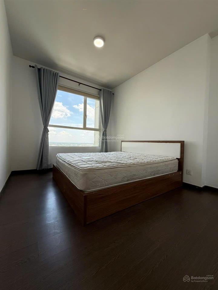 Sốc 3pn view trực diện sông tại vista verde  giá bán 13t3 bao thuế phí bên bán. hiếm có