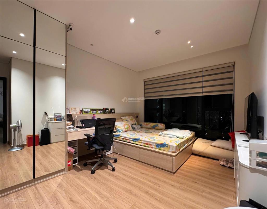 Feliz en vista  2pn diện tích lớn  giá bán chỉ 10t2 bao thuế phí. sổ hồng riêng