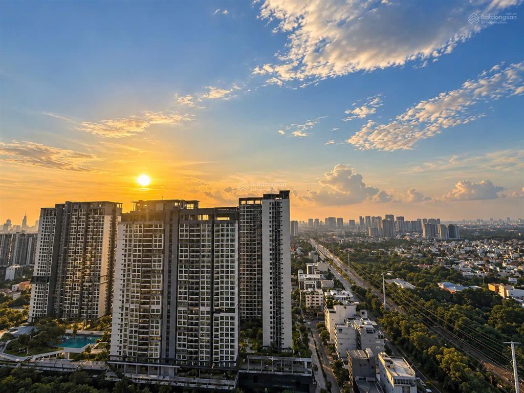 Vista verde 2pn căn góc 98m, diện tích lớn nhất dự án, ban công cực rộng, giá 8t5 all in