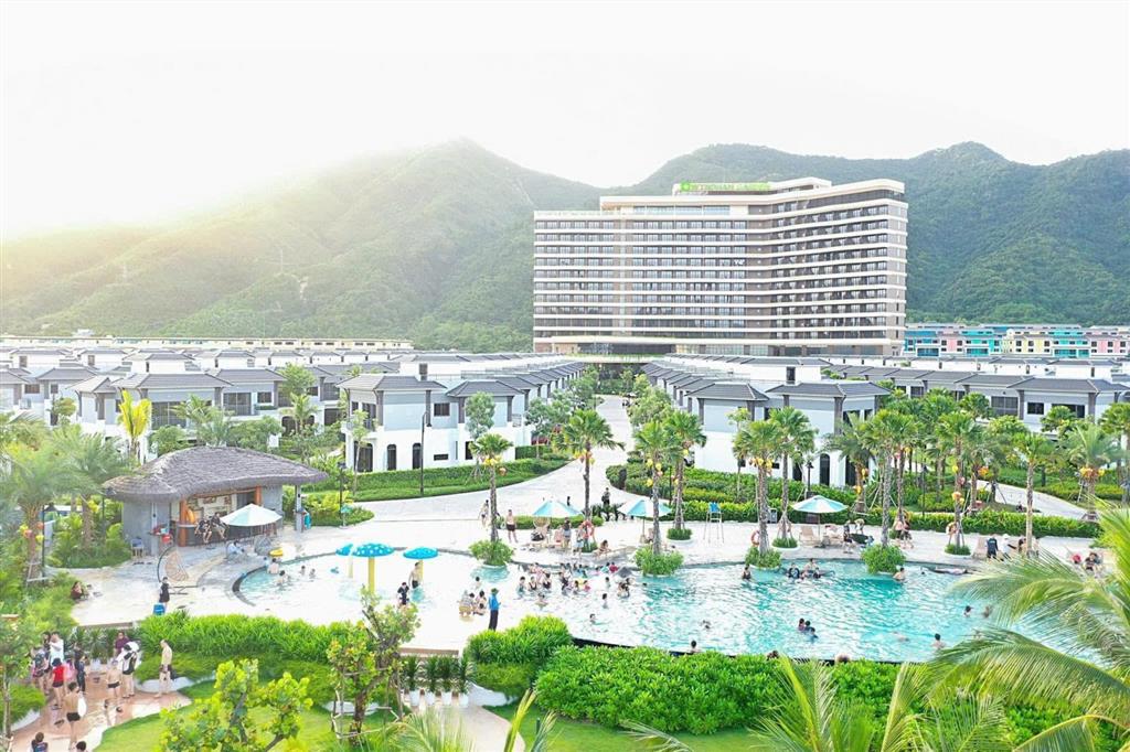 Cắt lỗ căn biệt thự biển khu nghỉ dưỡng cao cấp sonasea vân đồn  gần biển, kinh doanh tốt  giá rẻ