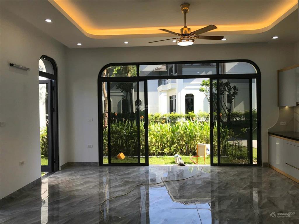 Cắt lỗ căn biệt thự biển khu nghỉ dưỡng cao cấp sonasea vân đồn  gần biển, kinh doanh tốt  giá rẻ