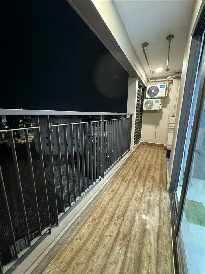 Cho thuê căn hộ opal skyline 3pn 2wc giá 6tr5 điều hoà bếp hút mùi rèm giàn phơi  0985 807 *** vy