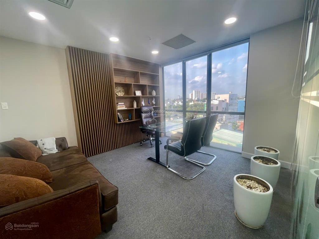 Cần cho thuê offictel văn phòng st.moritz phạm văn đồng thủ đức dt60m2 giá 15tr/th 0985 807 ***vy