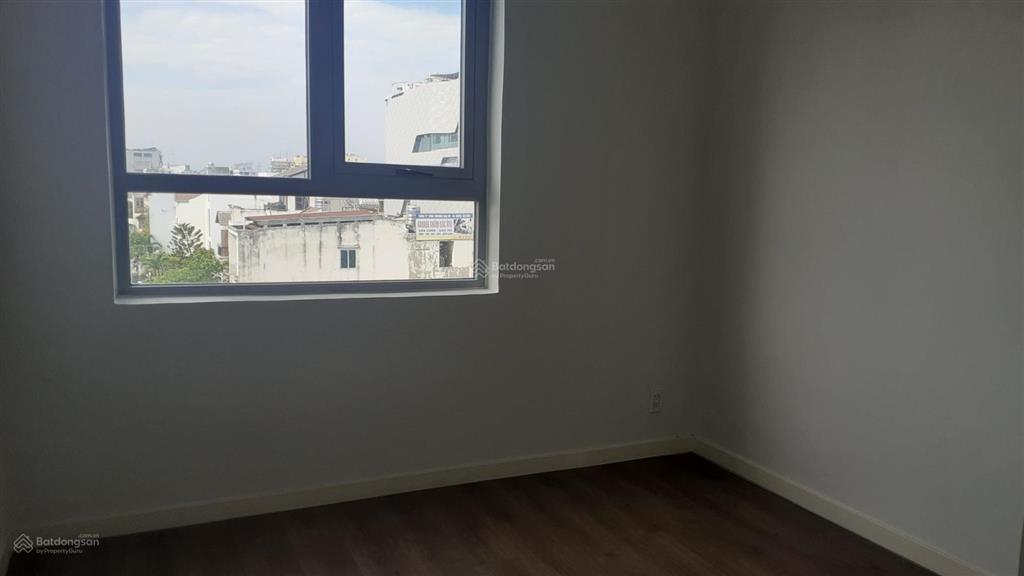 Chính chủ cần cho thuê căn hộ opal skyline 2pn, 2wc, 65m², giá 5tr view hồ bơi  0985 807 *** vy