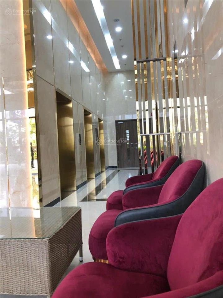 Nhà cần tiền bán căn hộ st.moritz phạm văn đồng,thủ đức 2pn,2wc,65/71m landmark 4tỷ. 0985 807 ***vy