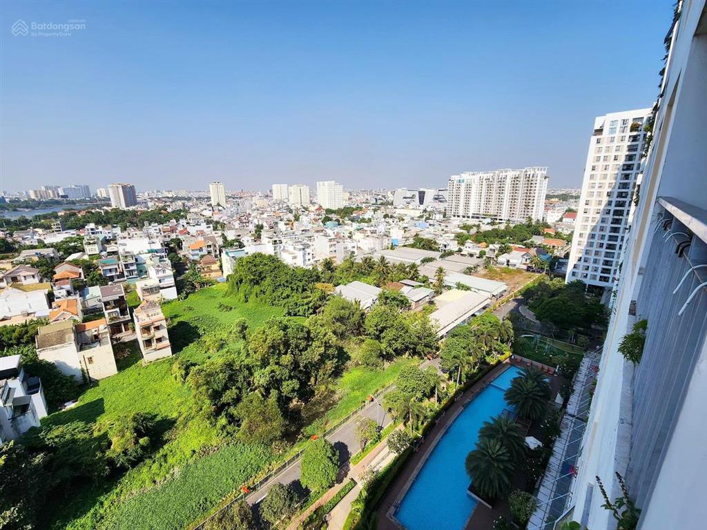 Chính chủ cho thuê căn hộ opal riverside 2pn 70m2, 2wc view hồ bơi giá 12tr 0985 807 *** vy