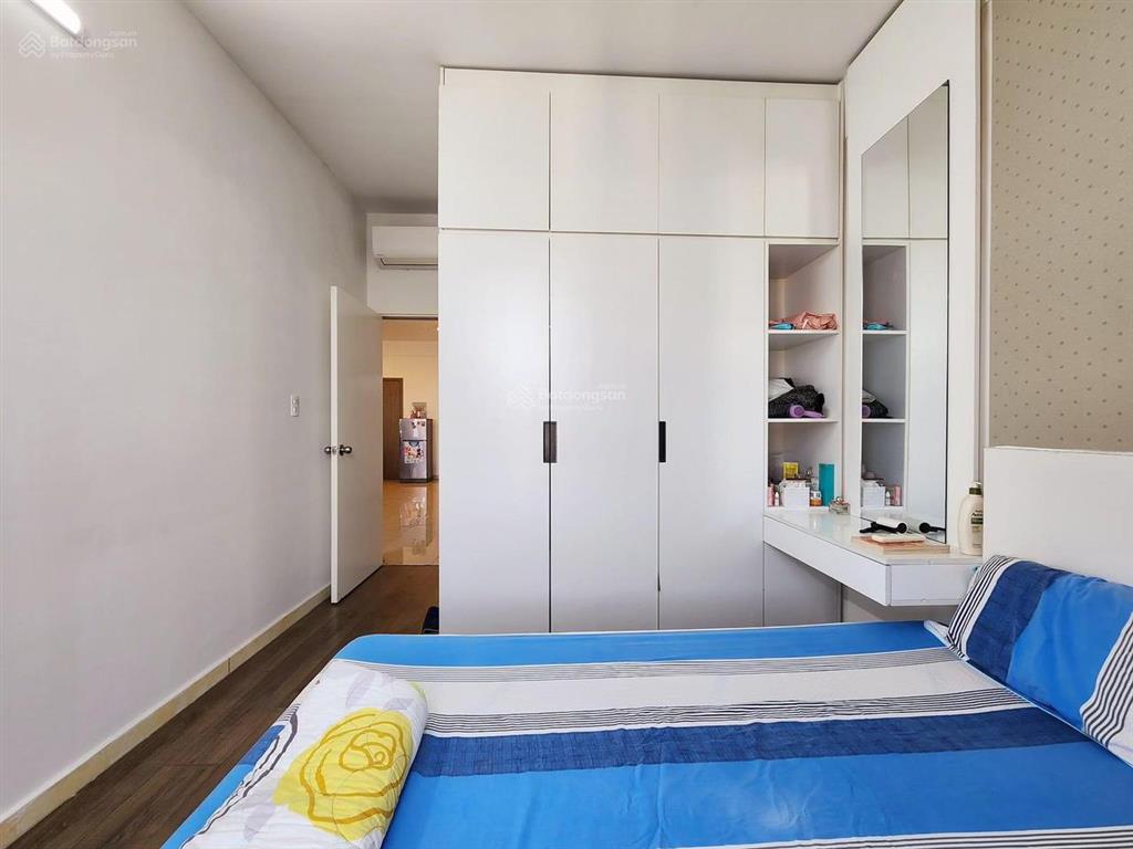 Chính chủ cho thuê căn hộ opal riverside 2pn 70m2, 2wc view hồ bơi giá 12tr 0985 807 *** vy