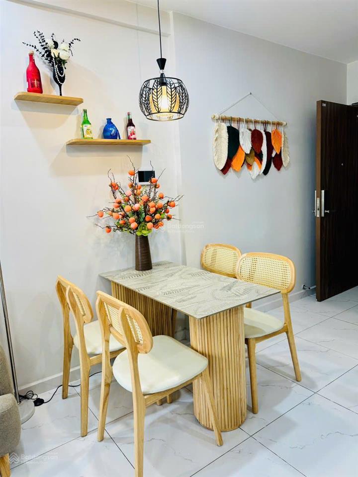 Nhà em kg có người ở cần bán căn opal sky line nguyễn văn tiết bình dương.giá 1ty4 .0985 807 *** vy