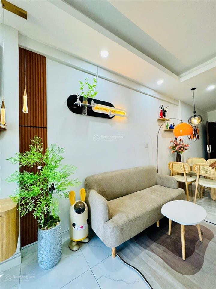 Nhà em kg có người ở cần bán căn opal sky line nguyễn văn tiết bình dương.giá 1ty4 .0985 807 *** vy
