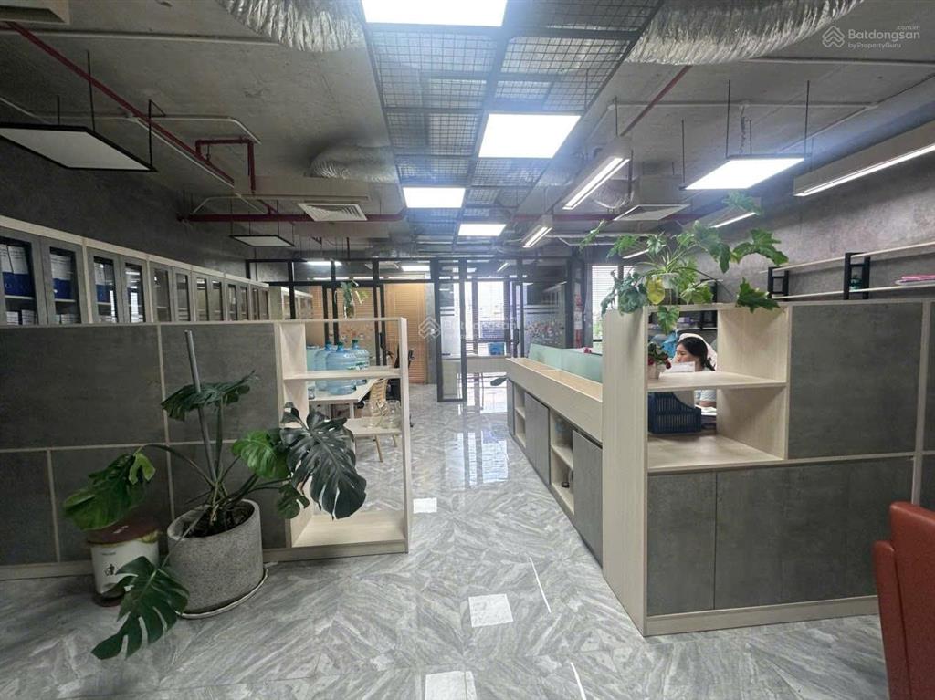 Cần cho thuê căn offictel st moritz phạm văn đồng 72m2 full nội thất giá 20tr/th  0985 807 *** vy