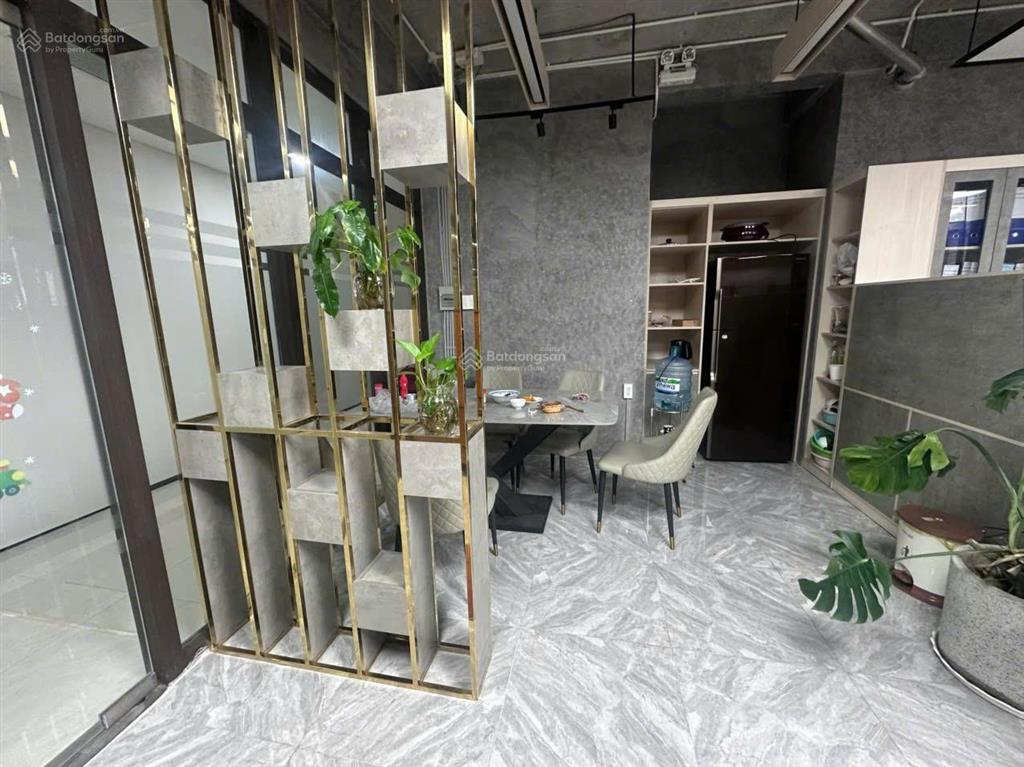 Cần cho thuê căn offictel st moritz phạm văn đồng 72m2 full nội thất giá 20tr/th  0985 807 *** vy