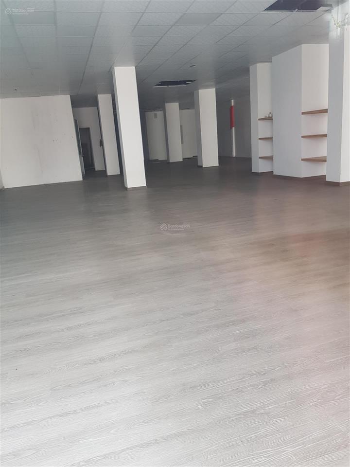 Cho thuê nguyên căn 1051  1053 cmt8 ngang lớn 12m