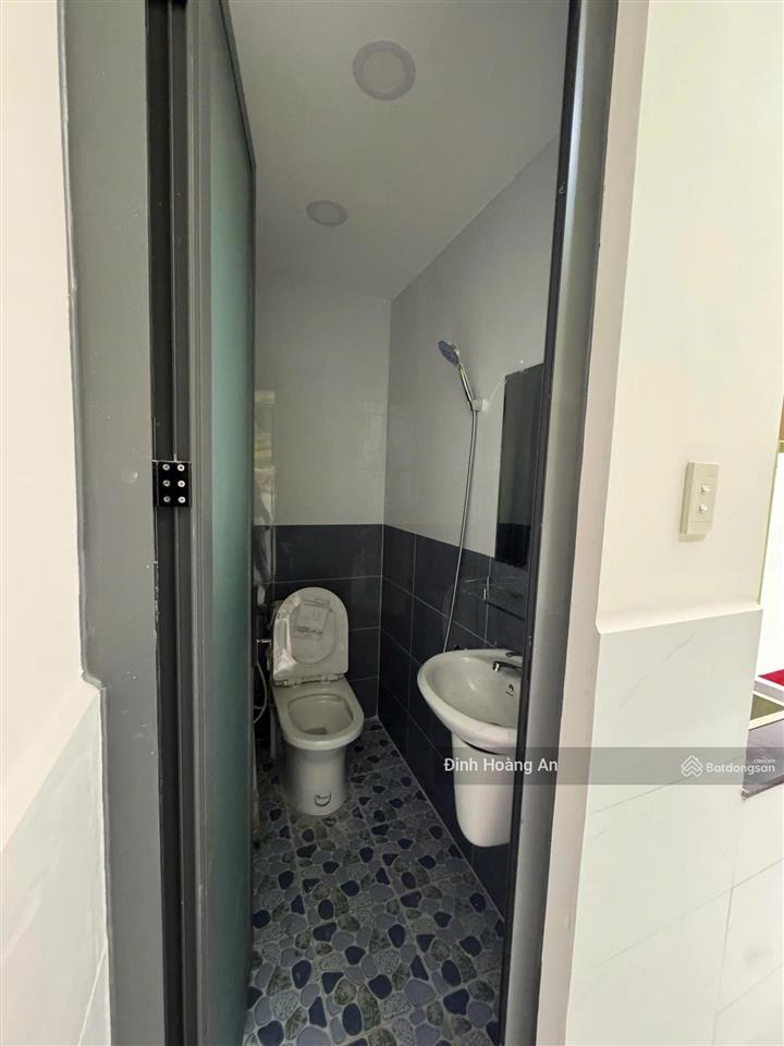 Bán nhà riêng ở hương lộ 2, bình trị đông b, bình tân, 4 tỷ, 38.6m2, 2pn, 2wc, 2 tầng, sổ riêng